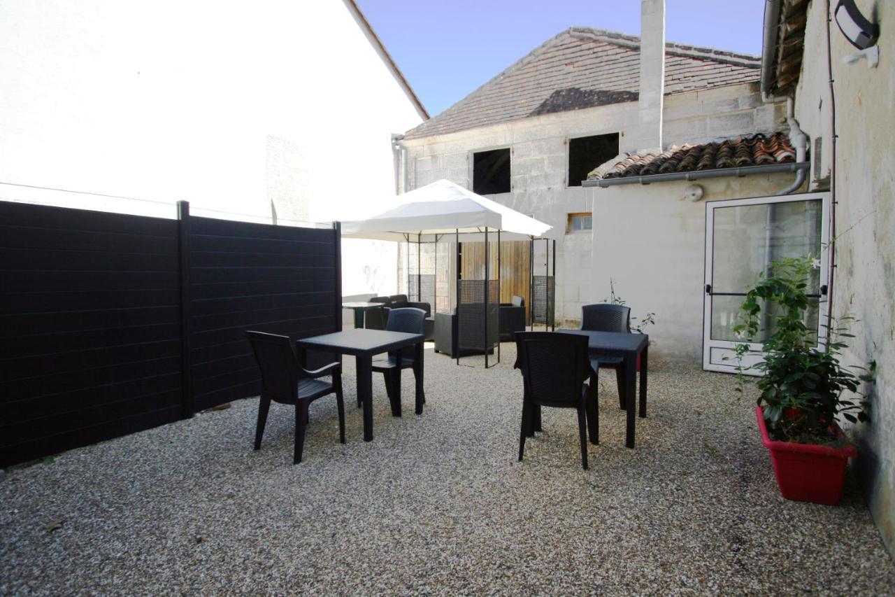 La Fin De La Faim Bed and Breakfast La Tour-Blanche Εξωτερικό φωτογραφία